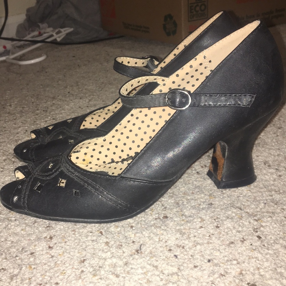 Bettie Page Vintage Style Shoe by Ellie